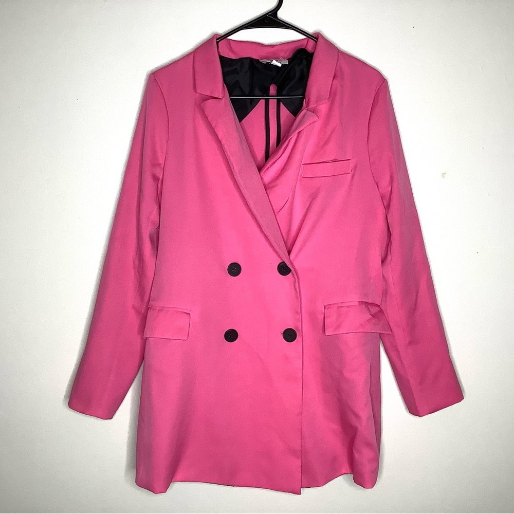 < Shero Hot Pink Barbie Blazer Size Medium >